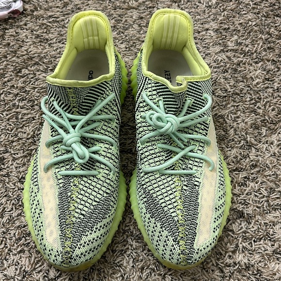 Men’s YEEZY Boost Yeezreel (non-reflective) - Picture 1 of 3